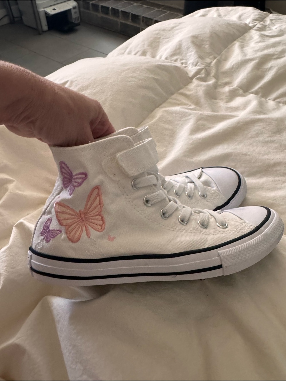 Converse Kids White Low Top Sneakers